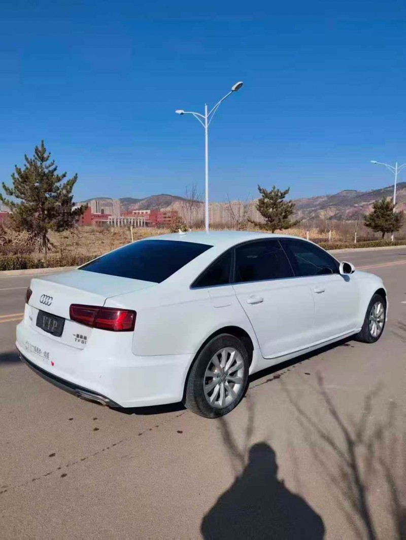 嘉峪关15年奥迪A6L9