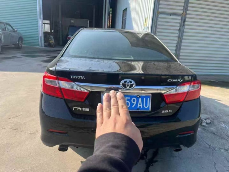 莆田12年丰田凯美瑞3