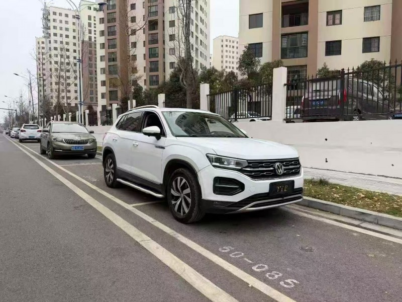 玉溪19年大众探岳3