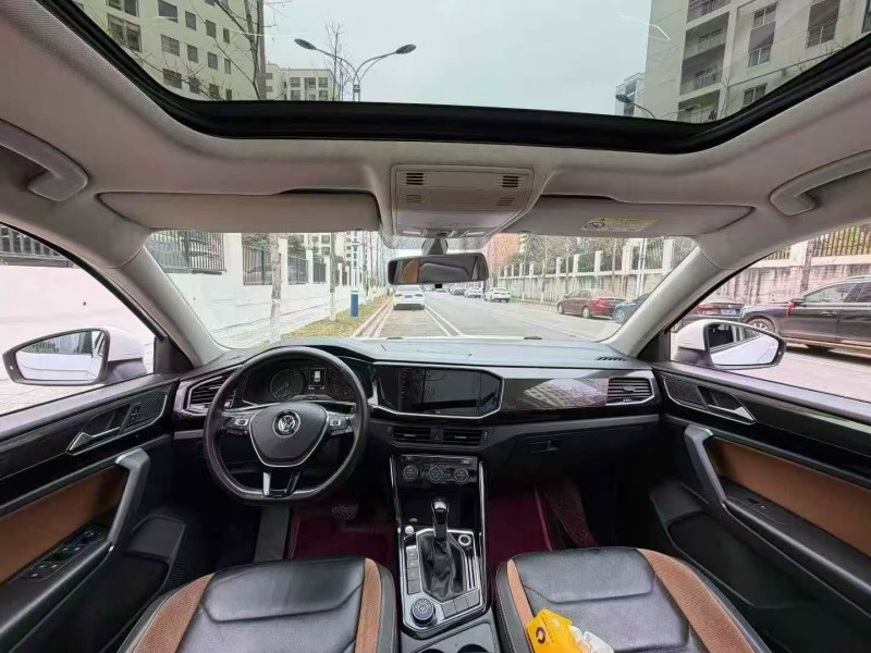 玉溪19年大众探岳8