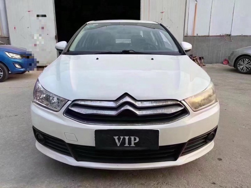 济宁14年雪铁龙世嘉1