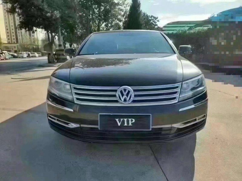 济宁13年大众辉腾1