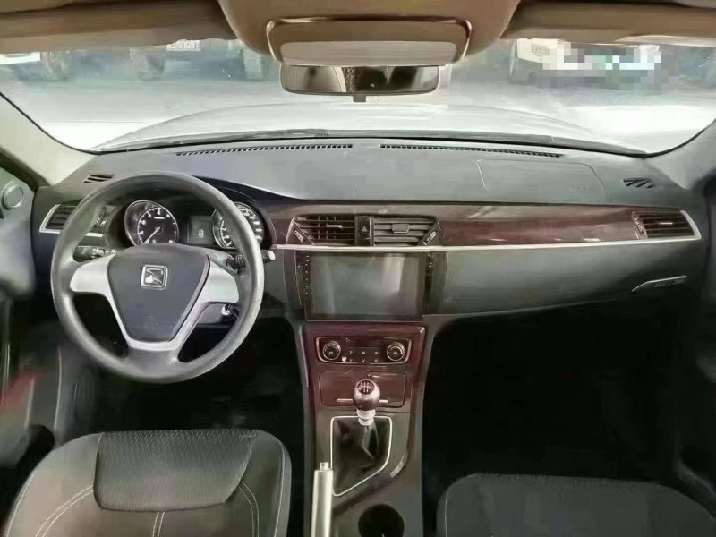 济宁16年众泰T6004