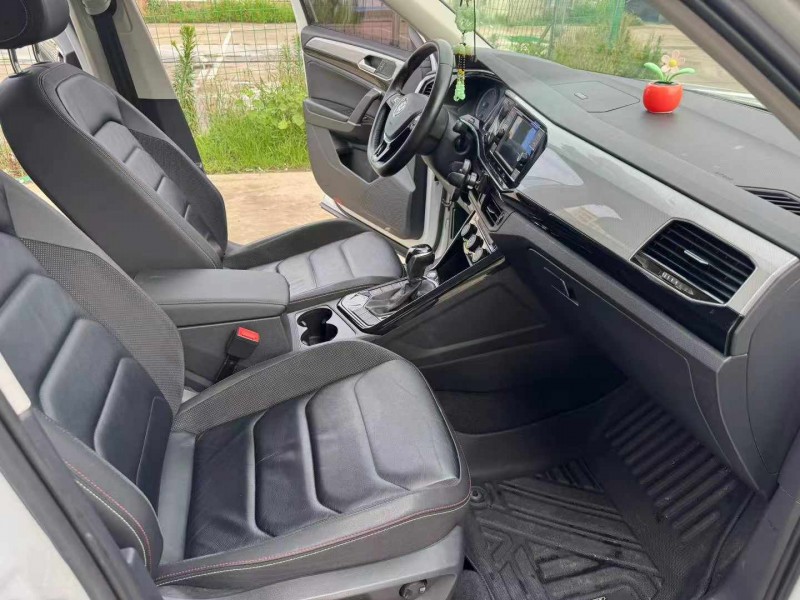 徐州19年大众探岳4