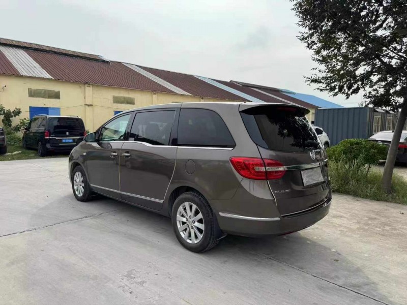 徐州17年别克GL83