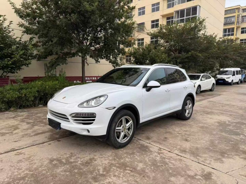 徐州14年保时捷卡宴2