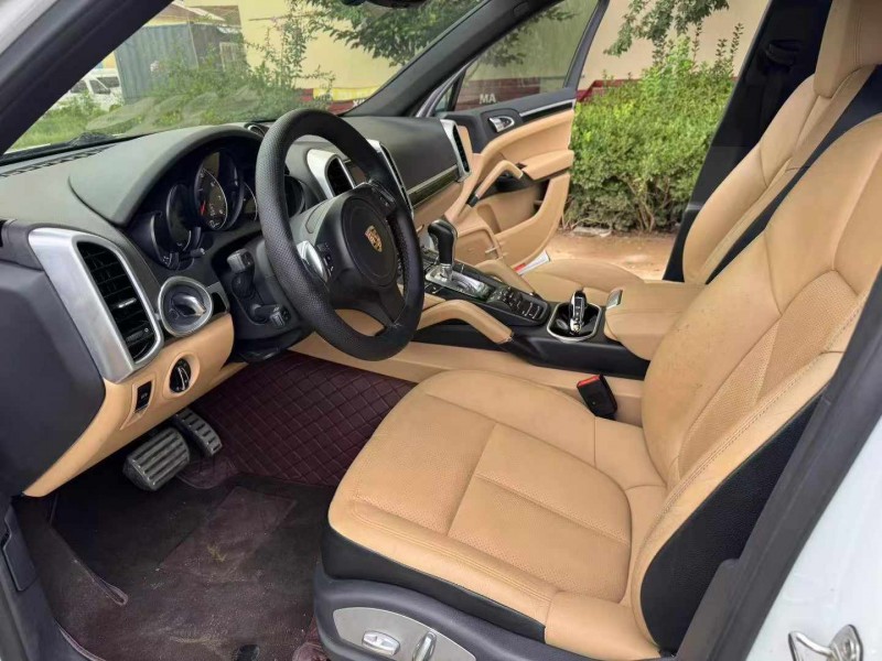 徐州14年保时捷卡宴5