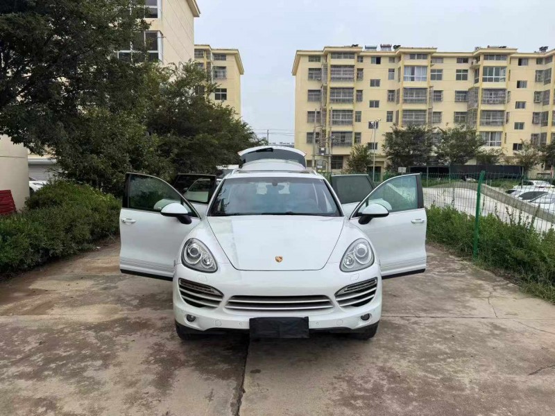 徐州14年保时捷卡宴7