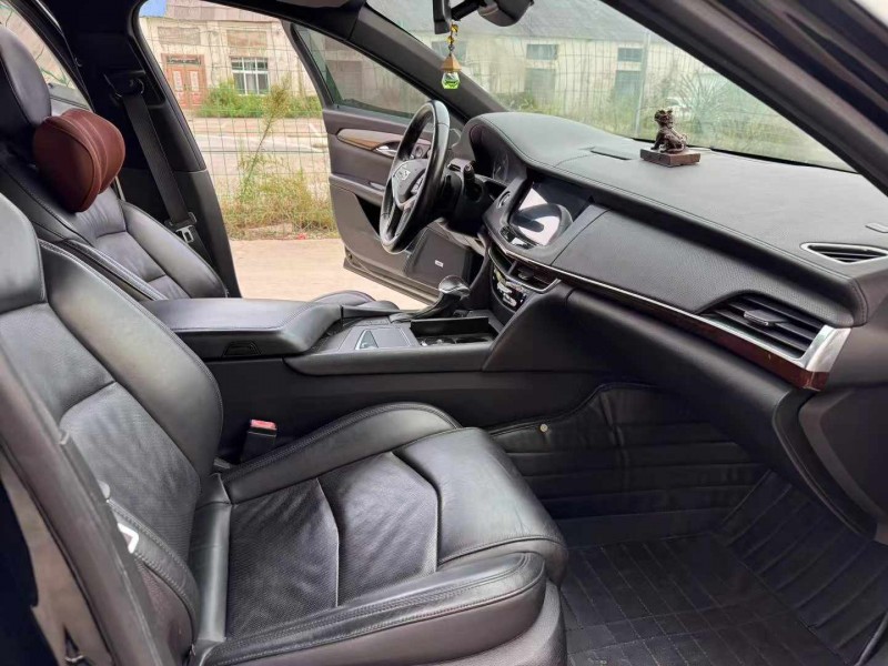 徐州17年凯迪拉克CT64