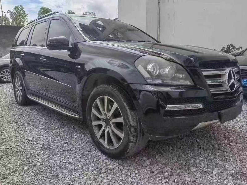 重庆12年奔驰GL9