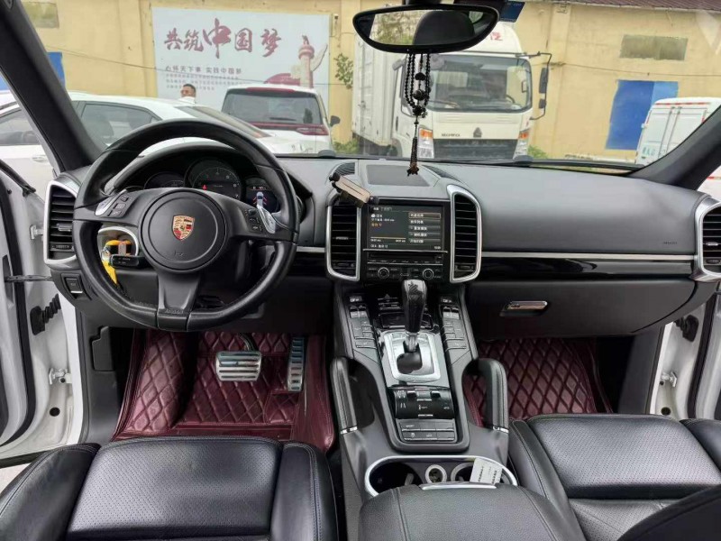 徐州13年保时捷卡宴6
