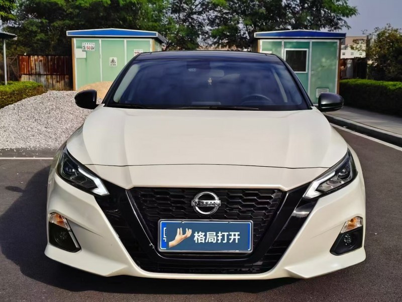 东莞22年日产天籁1