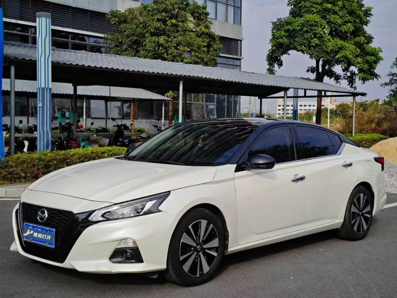 东莞22年日产天籁2