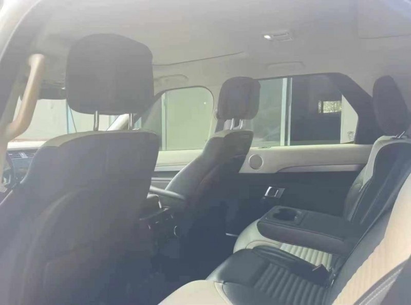 重庆21年路虎发现7