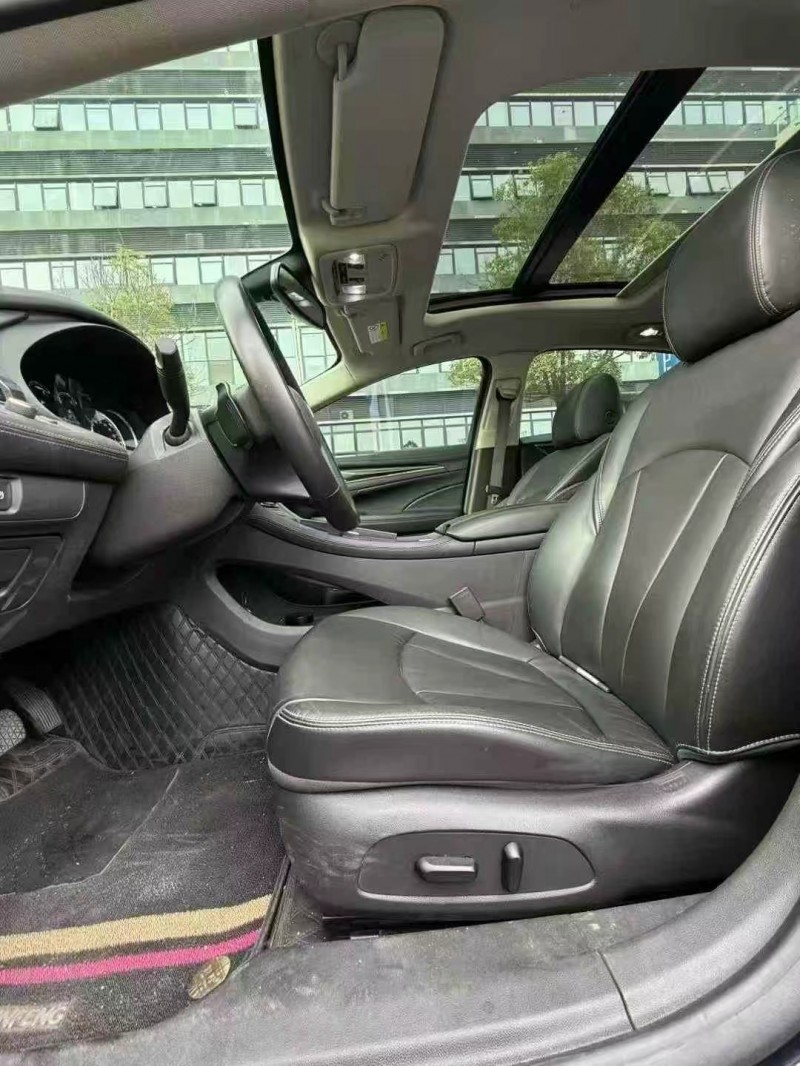 东莞21年别克君越4