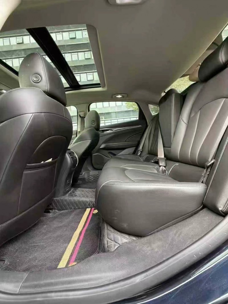 东莞21年别克君越6