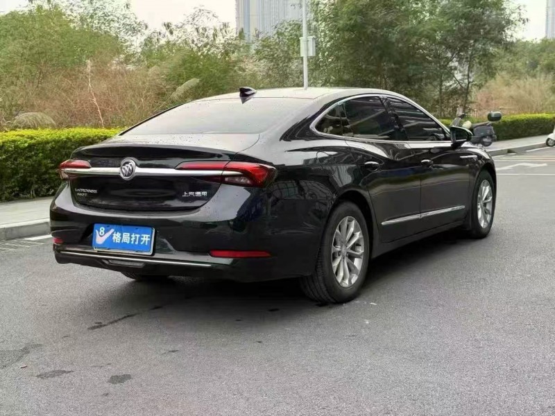 东莞21年别克君越8