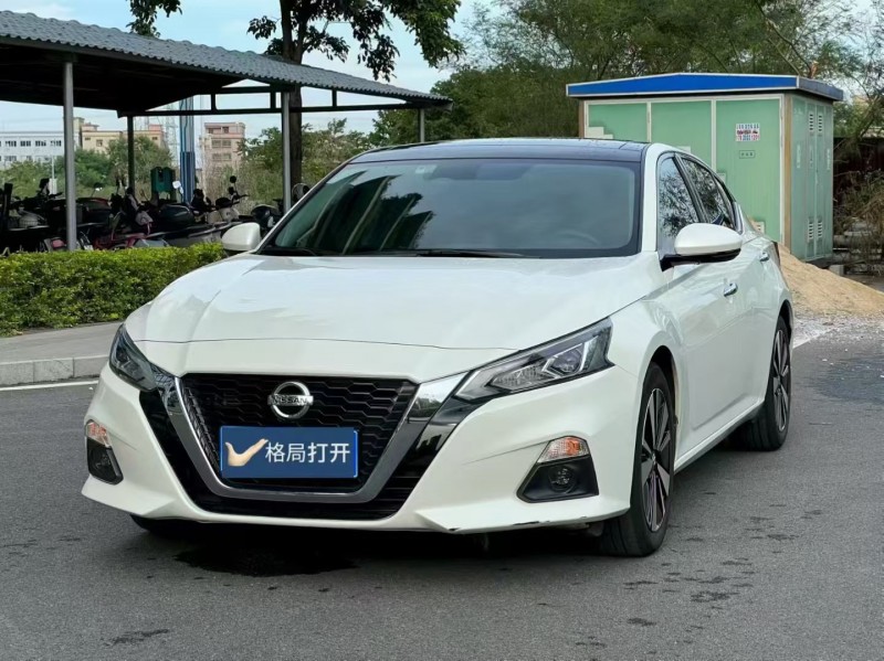 东莞22年日产天籁3