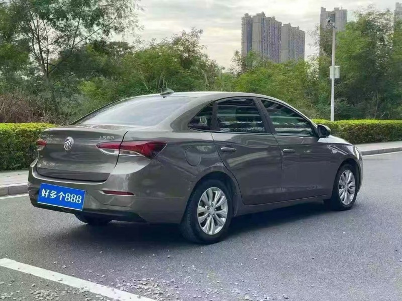 东莞19年别克英朗7