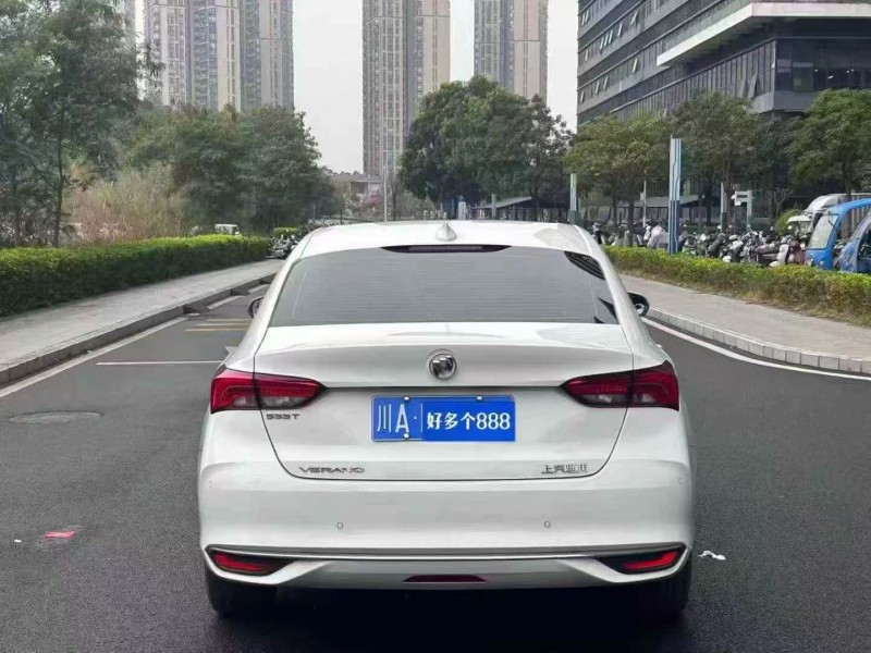 东莞24年别克威朗9
