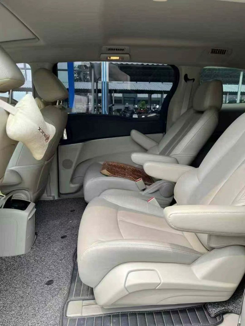 东莞19年别克GL84