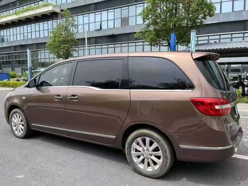 东莞19年别克GL87