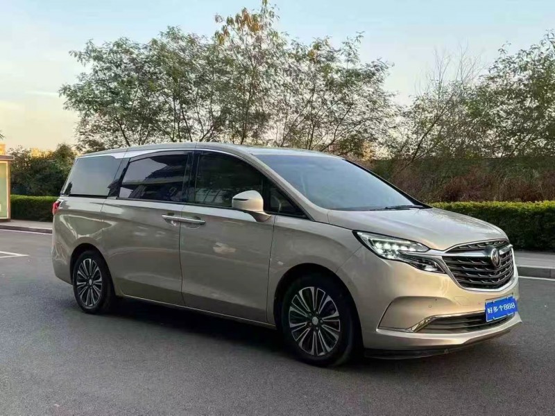 东莞21年别克GL82