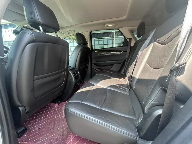 东莞16年凯迪拉克XT56