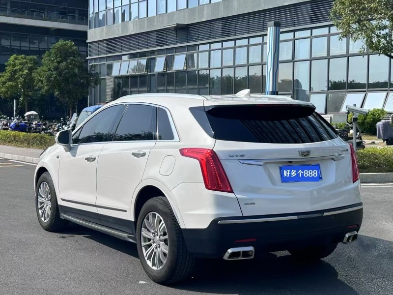 东莞16年凯迪拉克XT58