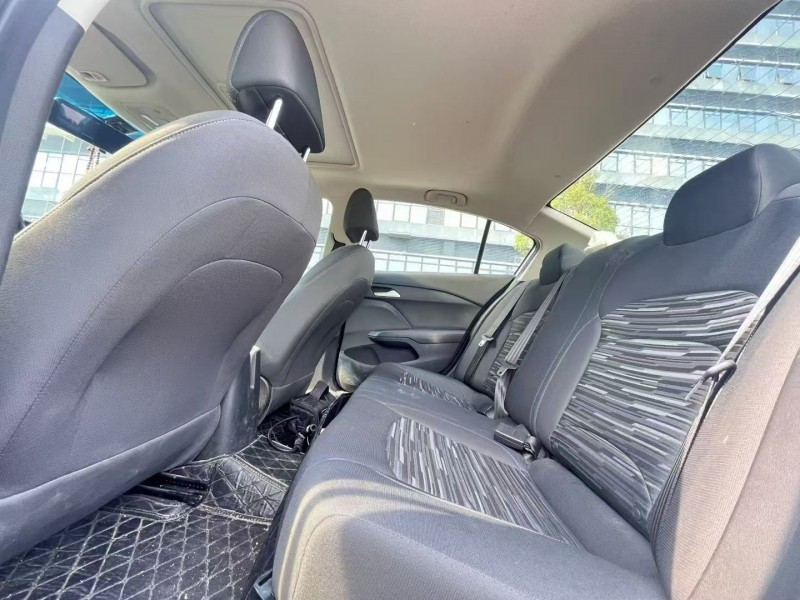 东莞19年雪佛兰科沃兹6