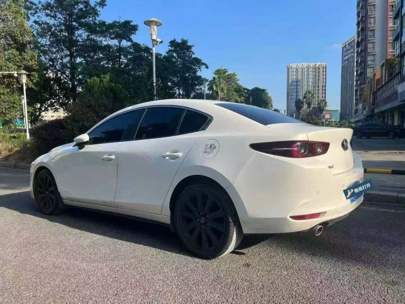 东莞22年马自达昂克赛拉8