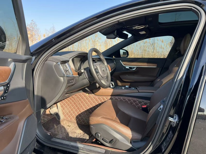 盐城23年沃尔沃S904