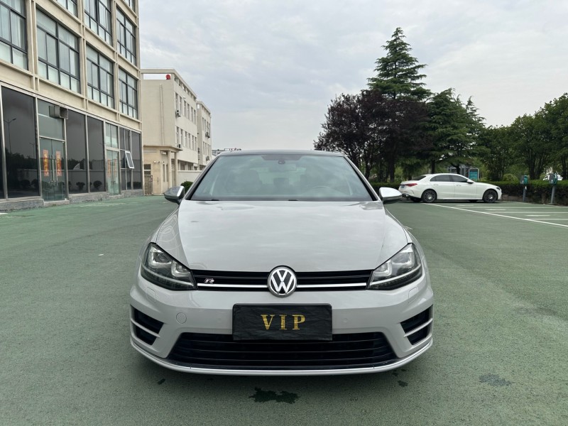 盐城17年大众高尔夫1
