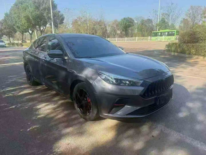 张家界23年江淮思皓2