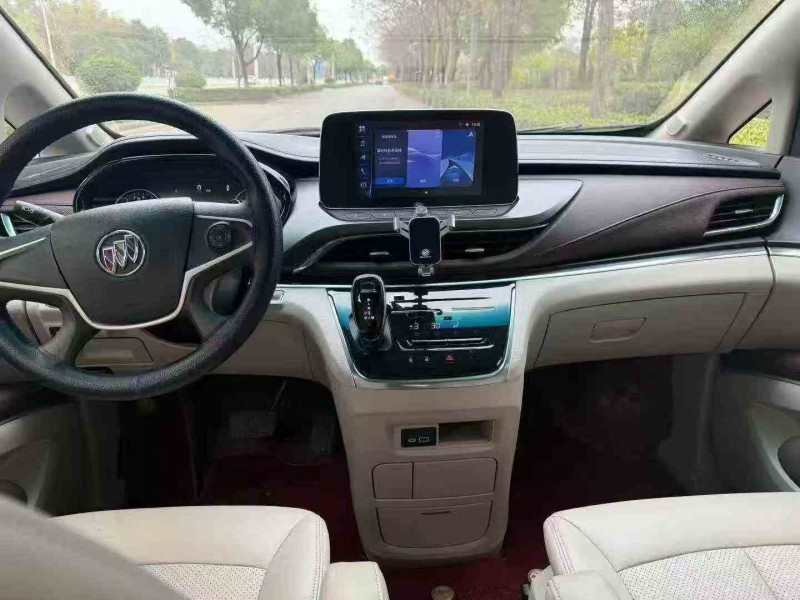 常德20年别克GL86