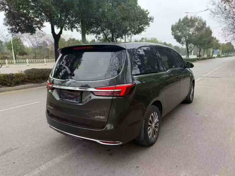 常德20年别克GL88