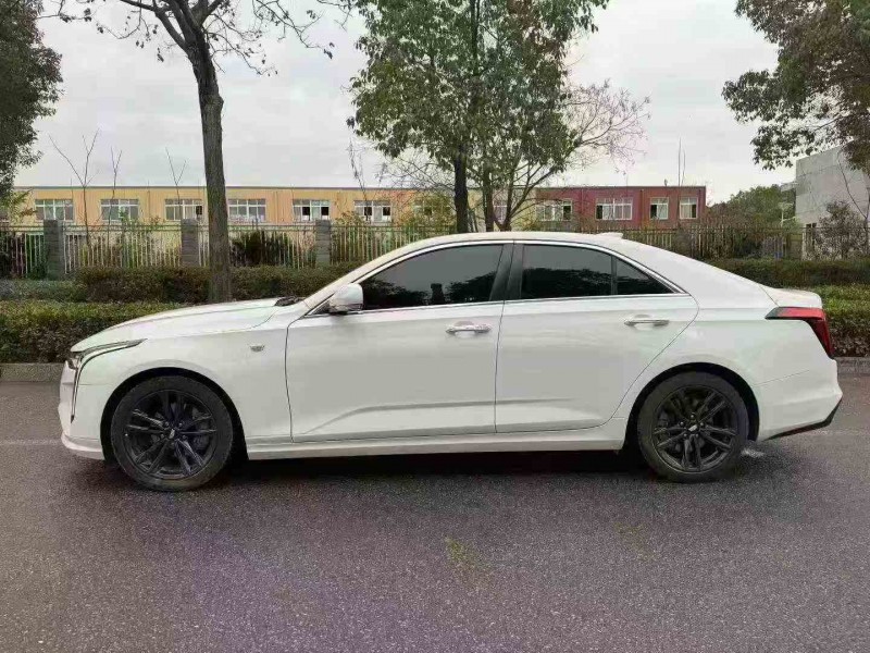 湘潭22年凯迪拉克CT47