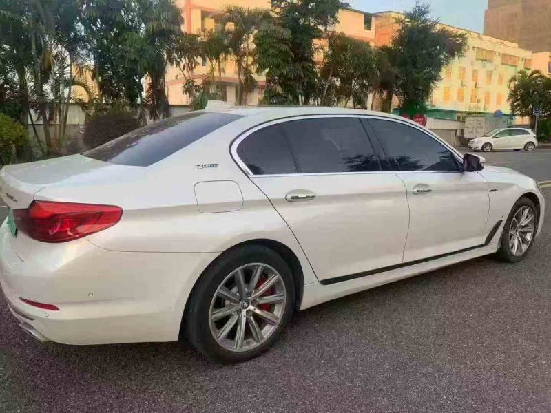 深圳18年宝马5系8