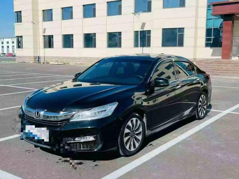 聊城17年本田雅阁2