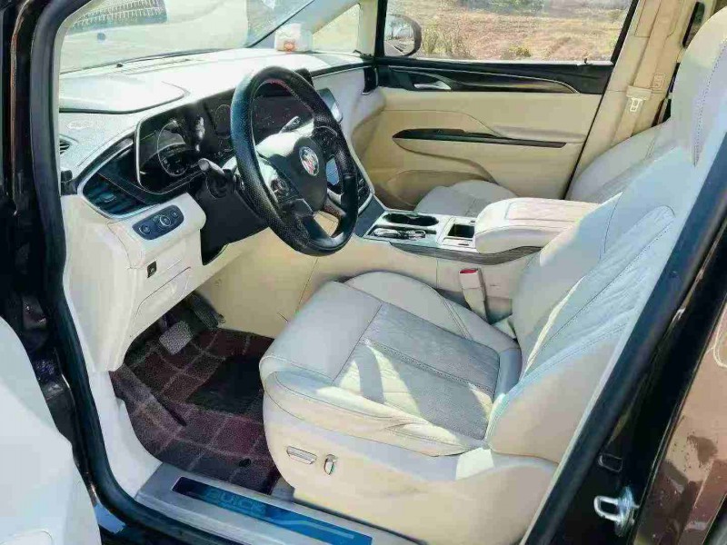 聊城21年别克GL86