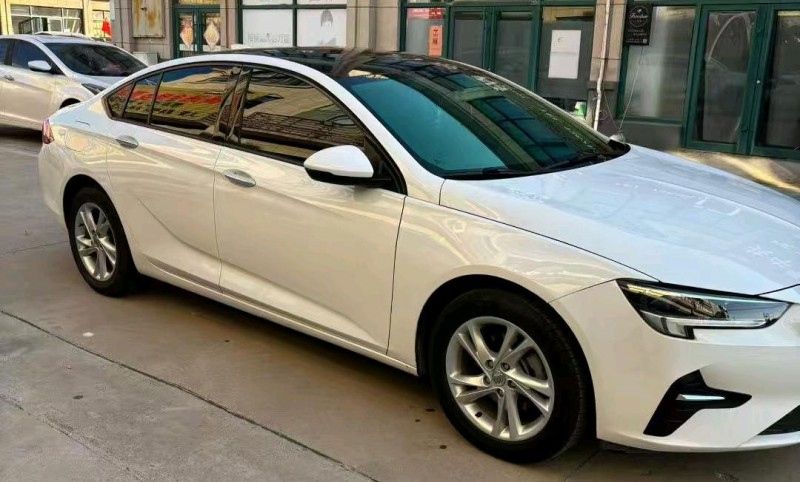 潍坊22年别克君威2