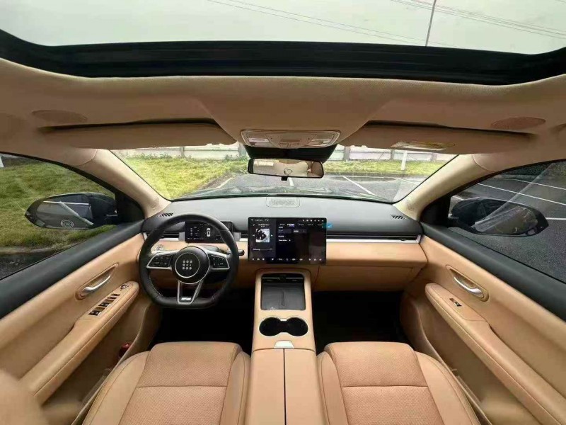 广州25年东风蓝电E58