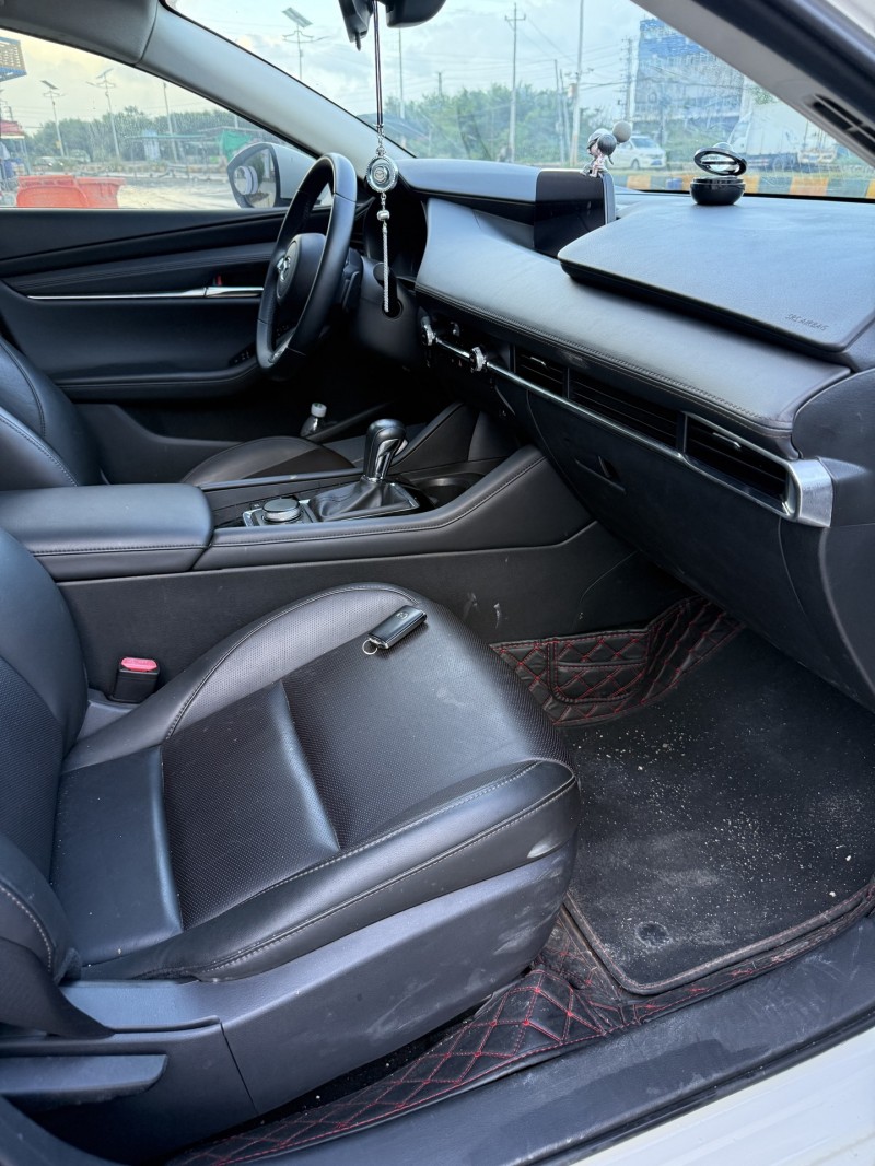 潮州23年马自达昂克赛拉5