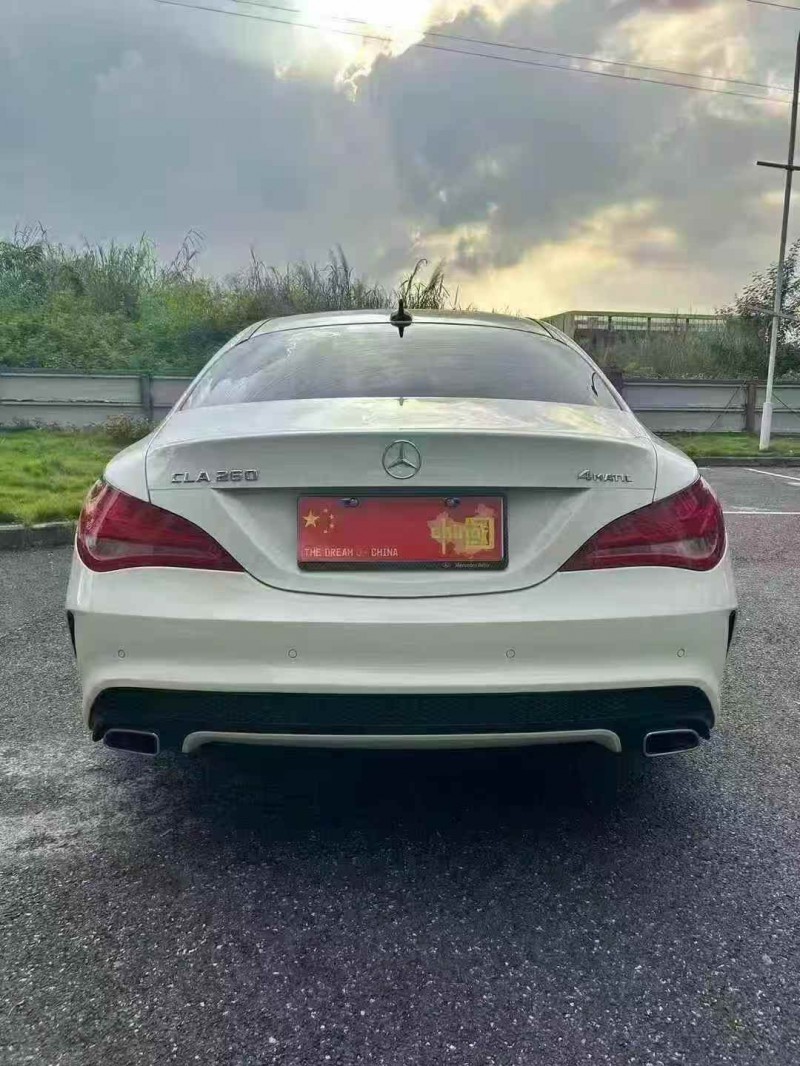 广州16年奔驰CLA8