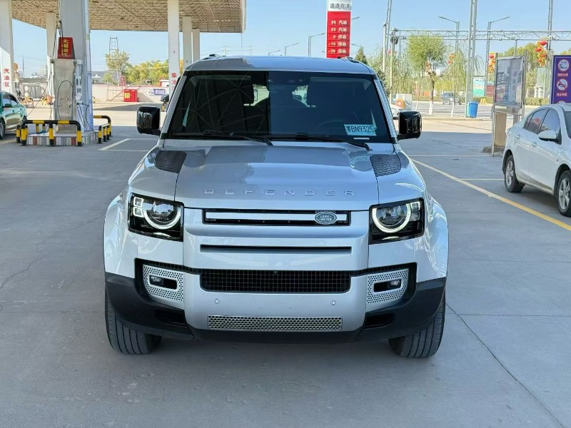 榆林23年路虎卫士1