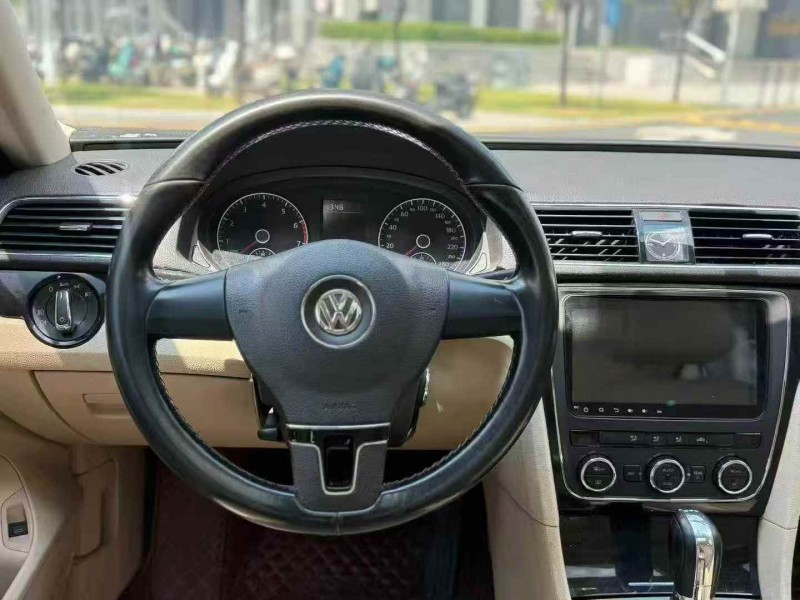 广州11年大众帕萨特8