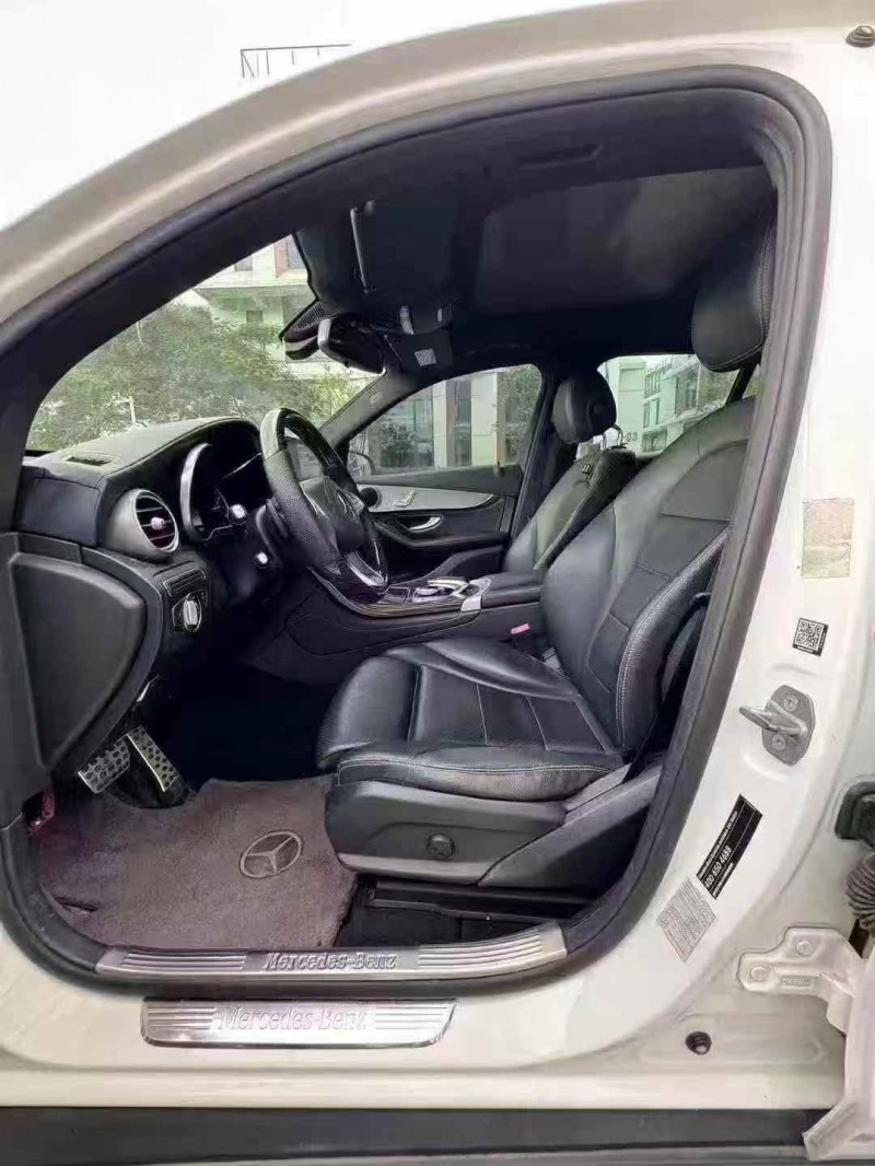 广州17年奔驰GLC4