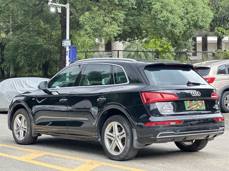 东莞19年奥迪Q57