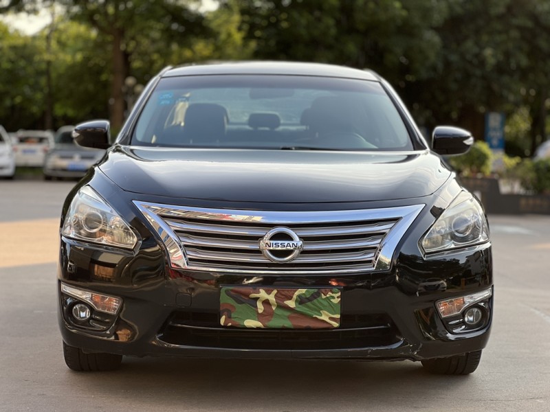 东莞14年日产天籁1