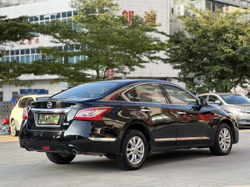 东莞14年日产天籁8